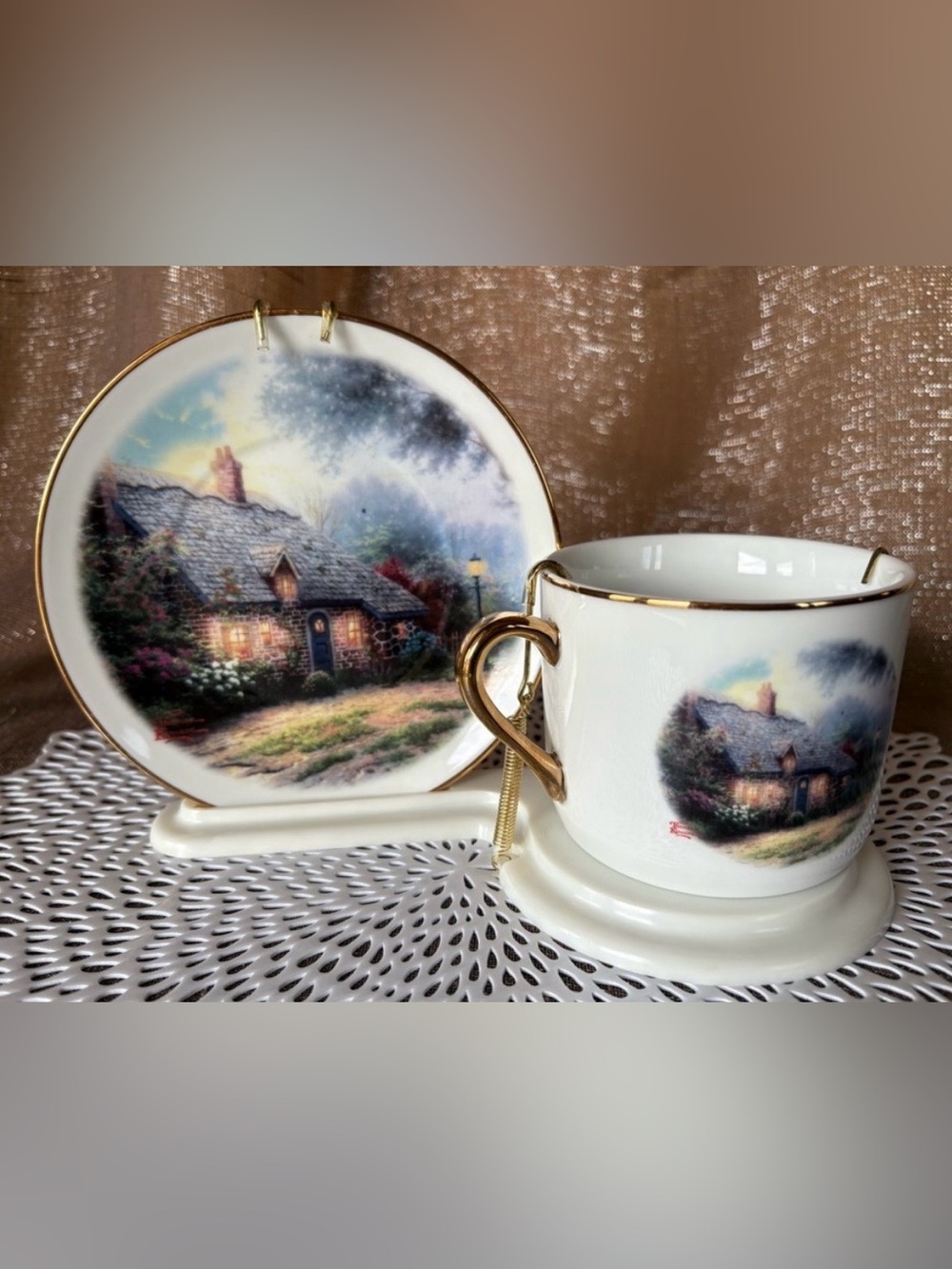 Vintage Thomas Kinkade Tea Cup and Saucer Set Teleflora “Moonlight Cottage”